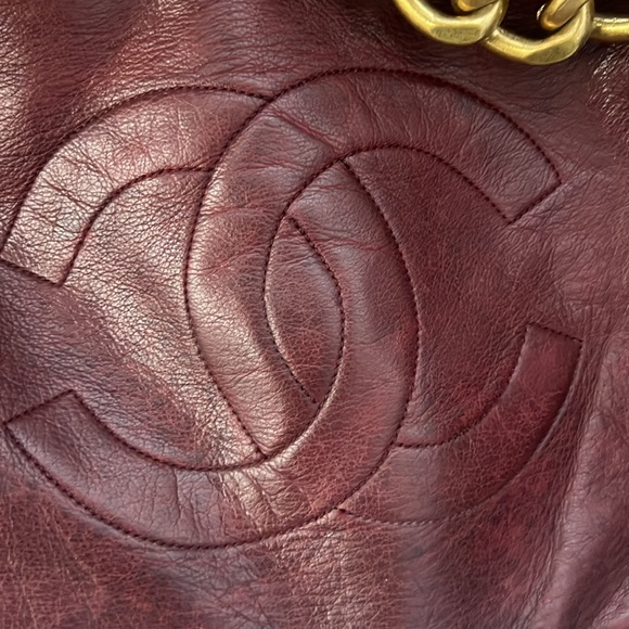 💎 BEAUTIFUL 💎 CHANEL TOTE - Picture 3 of 14